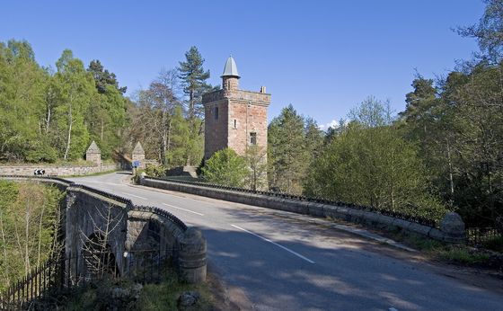 Our Location card link